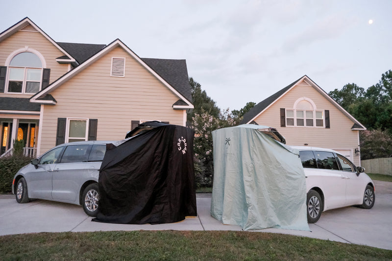 Black Car Cabana™ Hatchback Changing Room